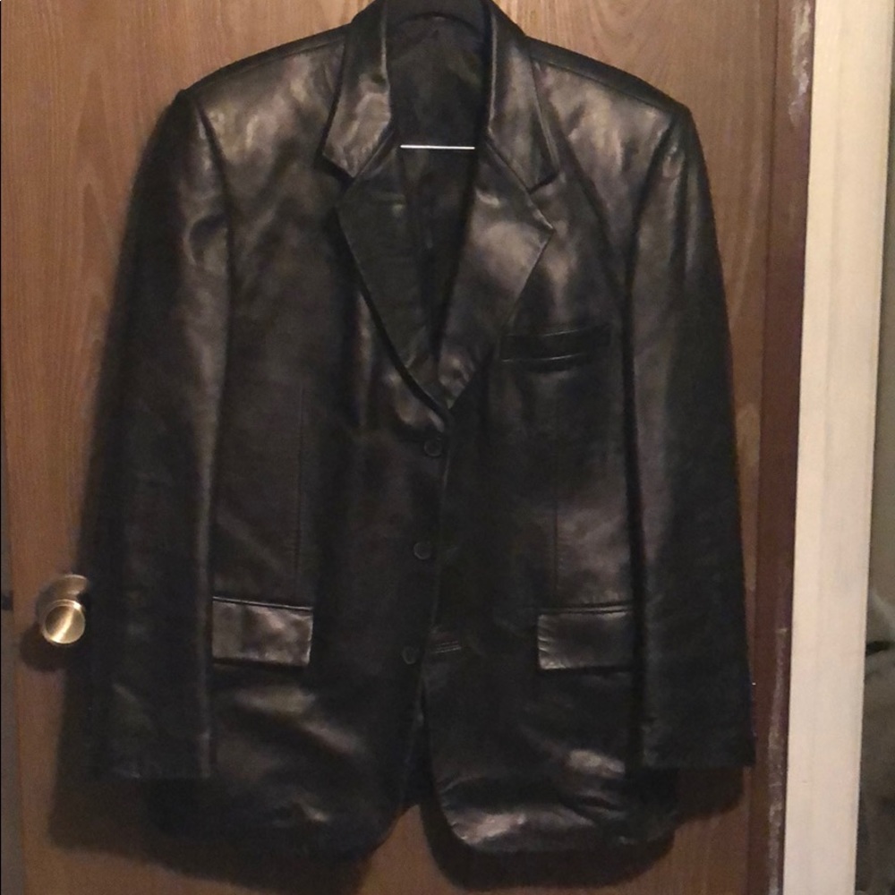 100% men’s rosleen black leather jacket Sz M